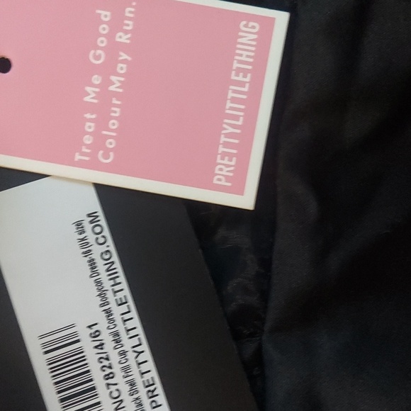 Pretty Little Things Bodycon she'll detail black dress - Picture 2 of 8